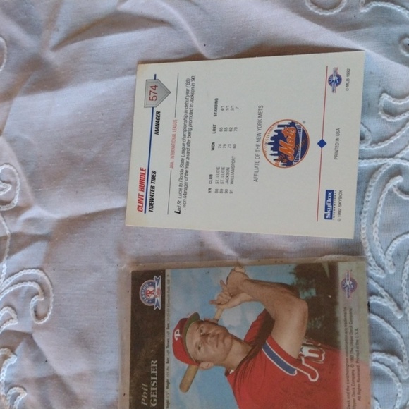 Autographed Baseball Cards - Picture 2 of 2